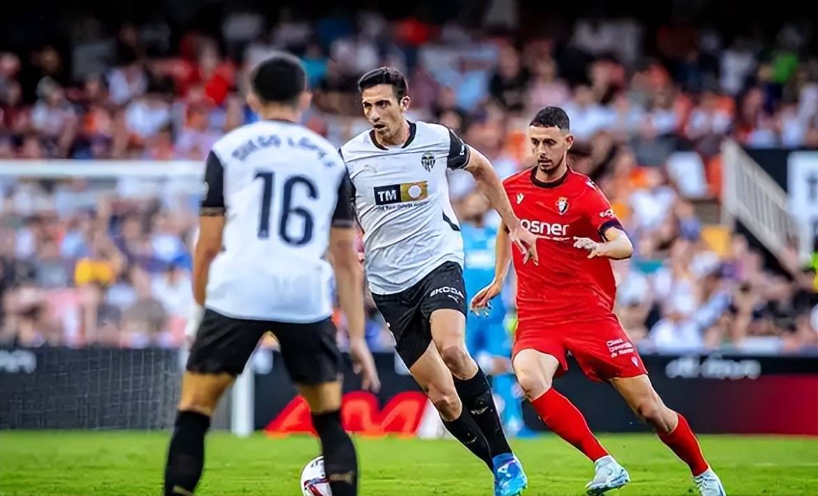 瓦伦西亚客场胜出，重返西甲前十