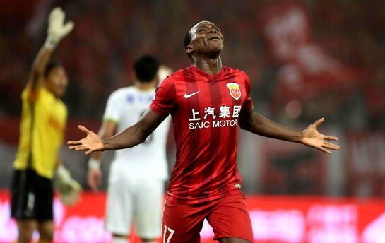 爱游戏app下载-辽宁宏运客场力克延边北国，实现关键胜利