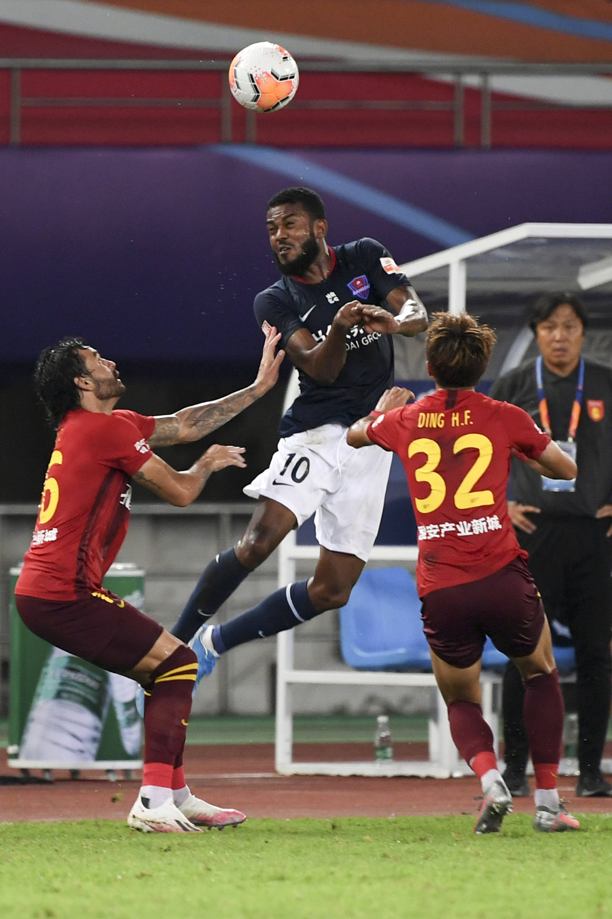 重庆客场战平上港,各有侧重的简单介绍 重庆客场战平上港,各有侧重的简单介绍