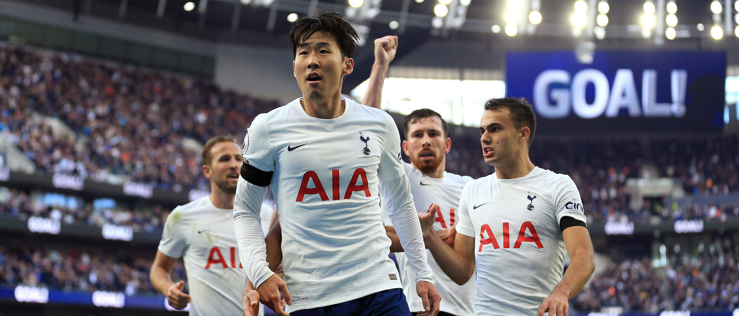 关于热刺大胜对手，白鹿巷球队稳步上升的信息