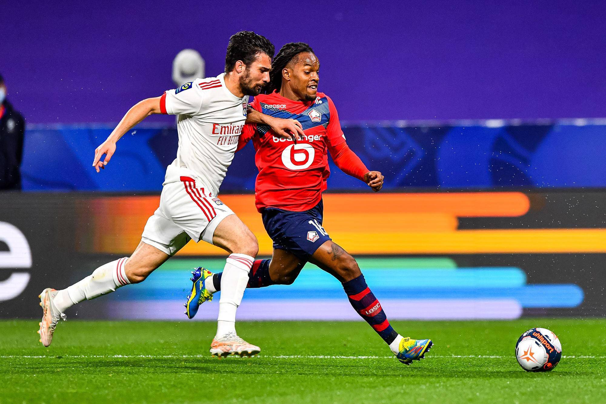 爱游戏体育官网-多特蒙德签约乌克兰中场，提升中场实力