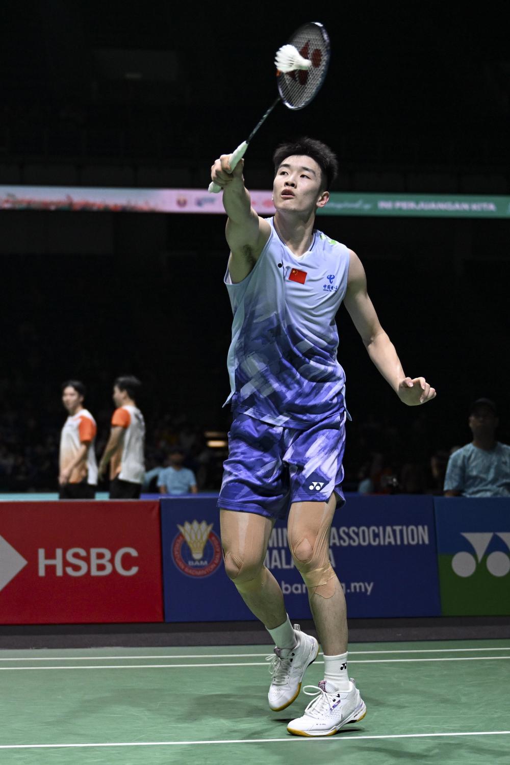 爱游戏官网-马来西亚羽毛球选手反超获胜