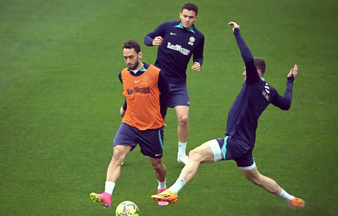 欧预赛资格赛综述：谁能胜出？