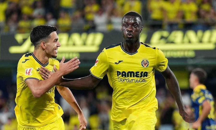 爱游戏中国官网-比利亚雷亚尔主场绝地反击，奇迹发生的简单介绍