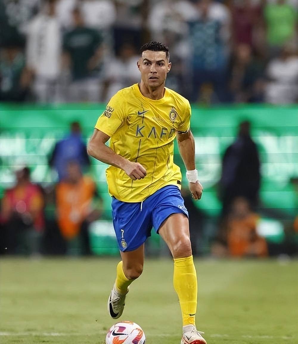 爱游戏中国官网-阿富汗队球员精彩进球，获得胜利