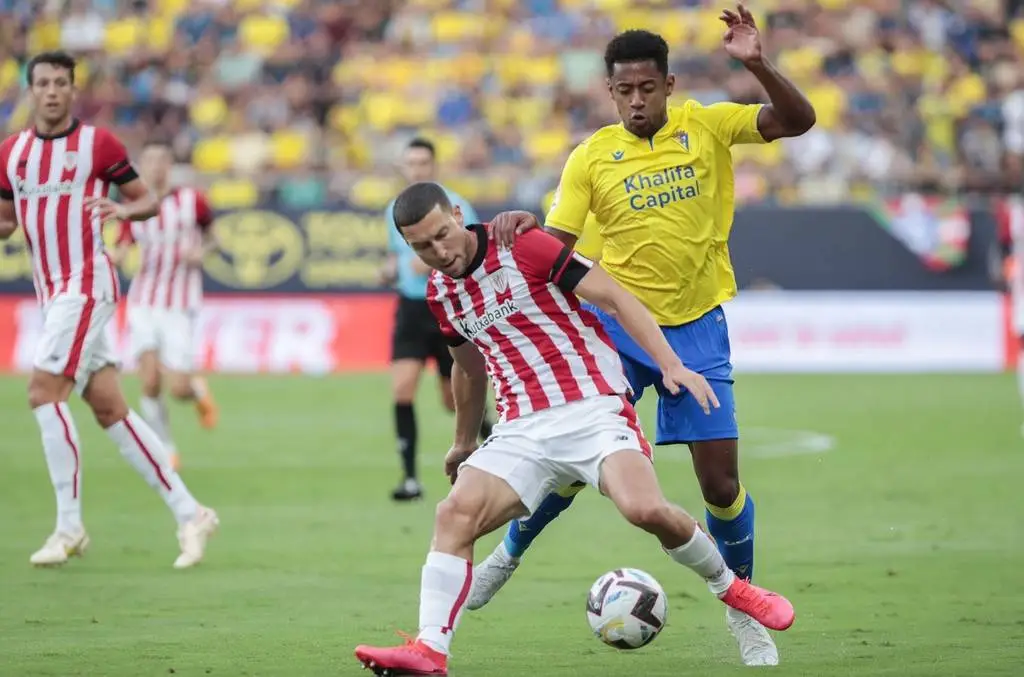 欧锦赛焦点:四强球队争夺晋级决赛权利的简单介绍 欧锦赛焦点:四强球队争夺晋级决赛权利的简单介绍