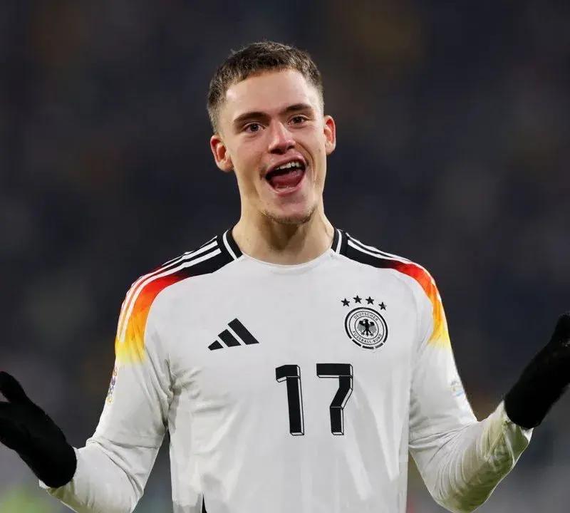 爱游戏官方登录入口-包含勒沃库森球员状态神勇，状元秀表现出色的词条