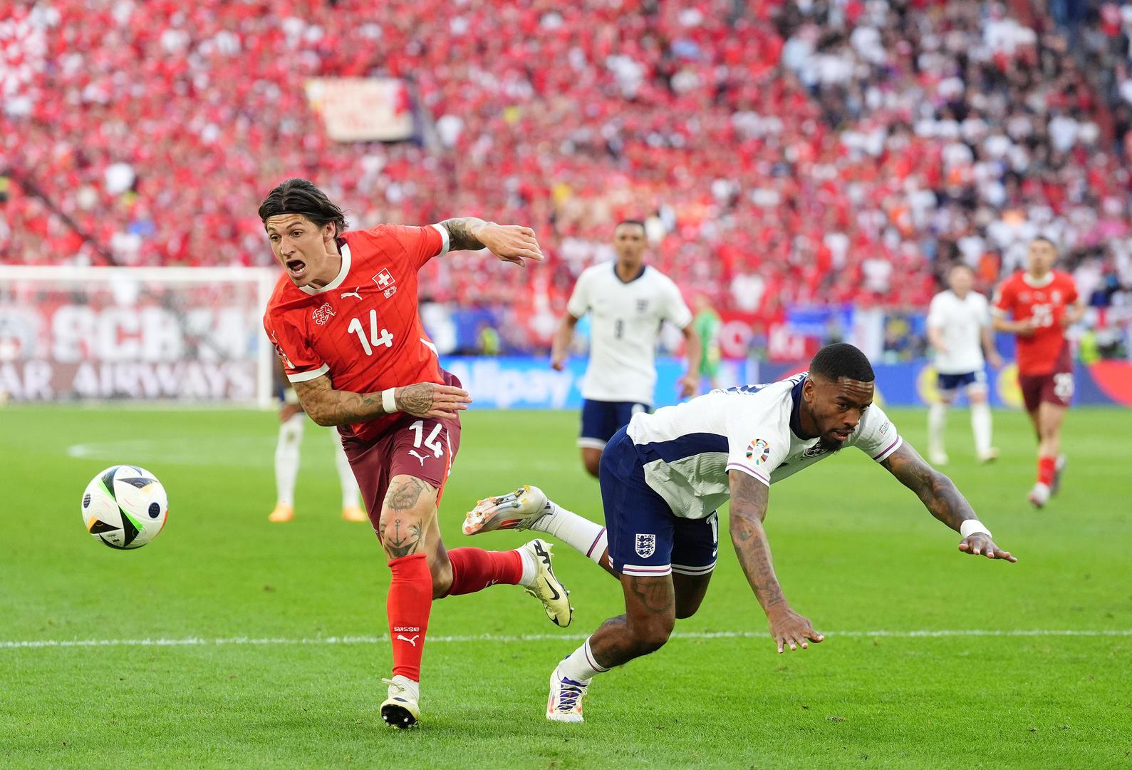 爱游戏在线-包含英格兰队斗志昂扬，准备赢得胜利的词条