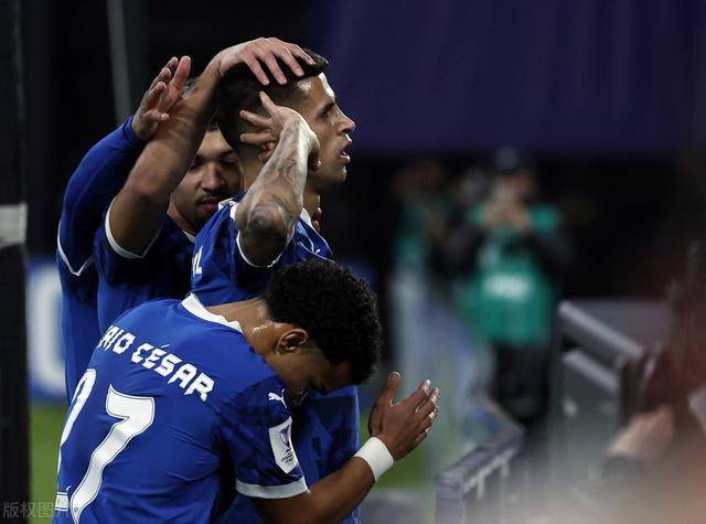 强强对话!亚冠比赛中两支豪门球队燃情对决的简单介绍 强强对话!亚冠比赛中两支豪门球队燃情对决的简单介绍